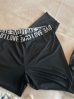 SHEIN Black leggings with White 'LOVE' Logo Waistband